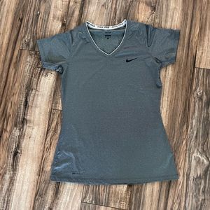NIKE PRO DRY FIT TOP FOR WOMAN, SIZE L